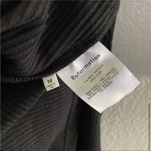 Reformation Black Ribbed Knit wrap Dress B706 - Picture 5 of 5